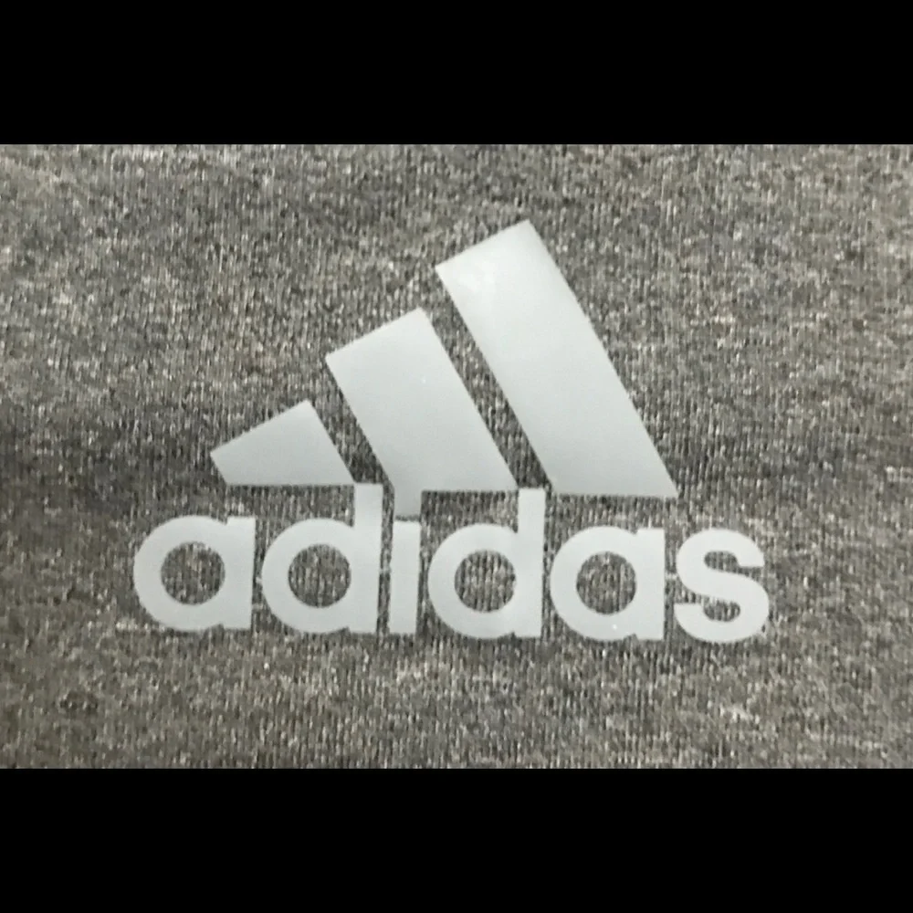 Adidas dri-fit top size XL